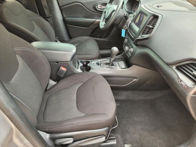 2020 Jeep Cherokee Latitude