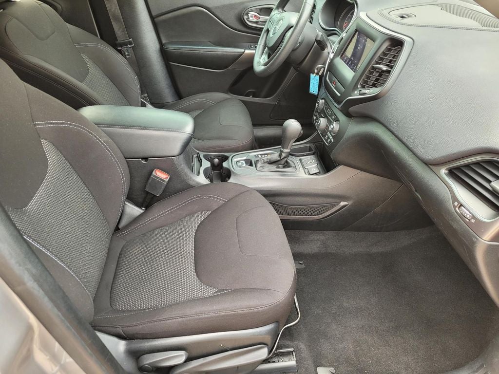 2020 Jeep Cherokee Latitude