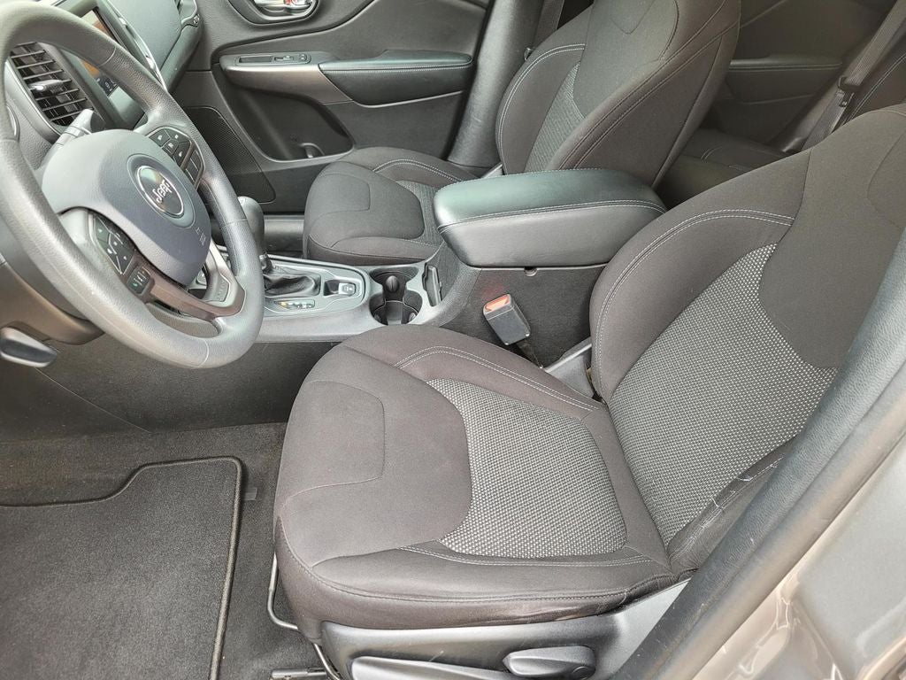 2020 Jeep Cherokee Latitude