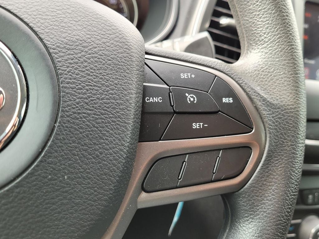 2020 Jeep Cherokee Latitude