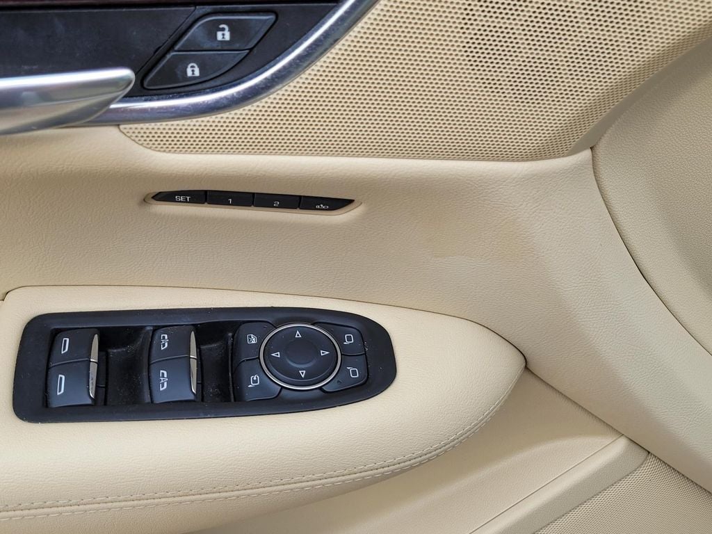 2017 Cadillac XT5 Premium Luxury FWD