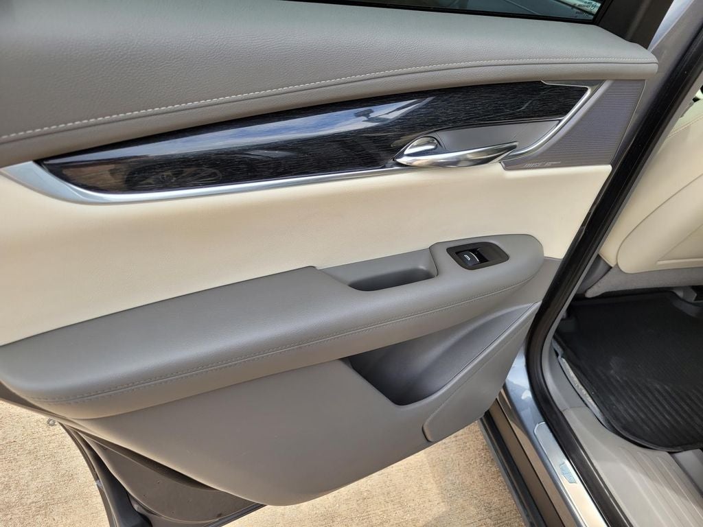 2020 Cadillac XT6 FWD Premium Luxury