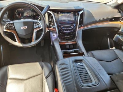 2018 Cadillac Escalade ESV Luxury