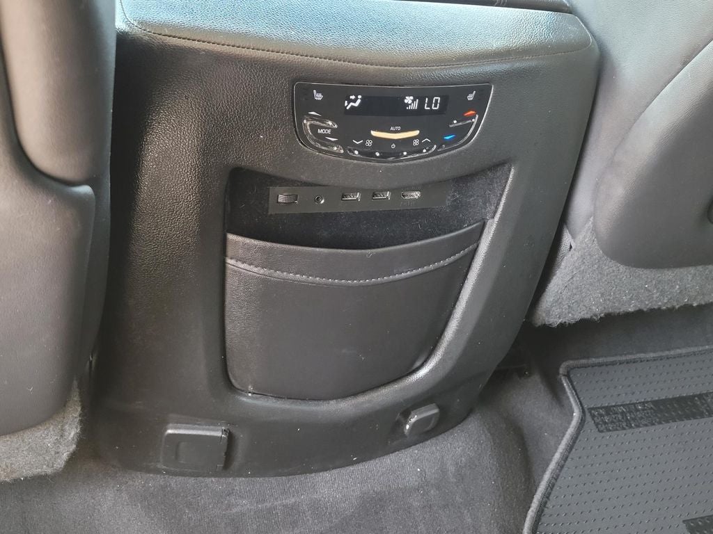 2018 Cadillac Escalade ESV Luxury