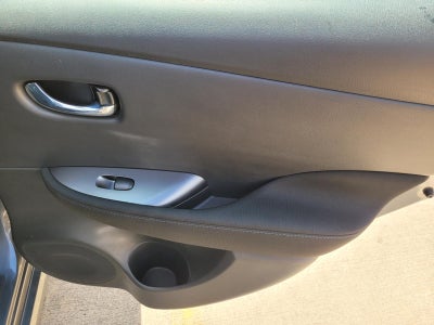 2023 Nissan LEAF S