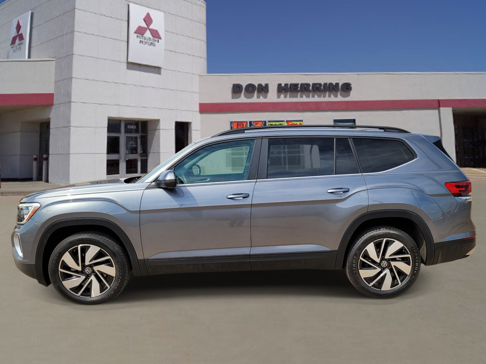 2024 Volkswagen Atlas 2.0T SE w/Technology