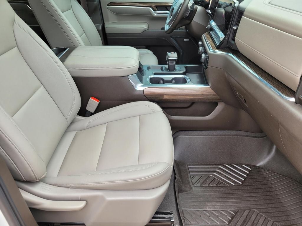 2024 Chevrolet Silverado LT Trail Boss Z71