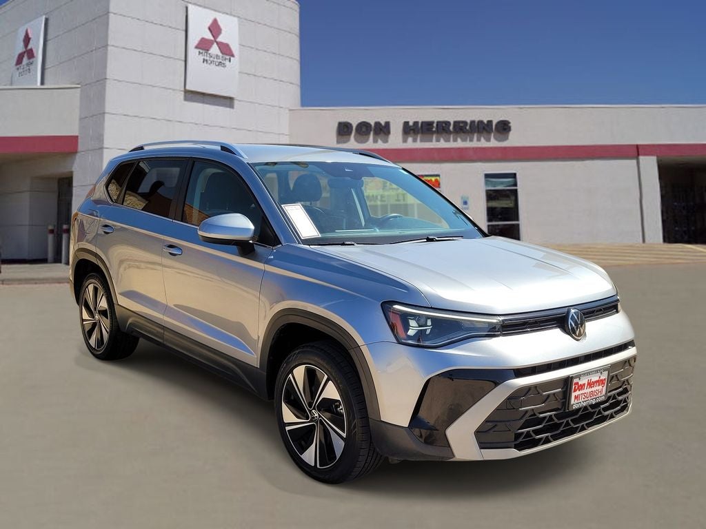 2025 Volkswagen Taos SE