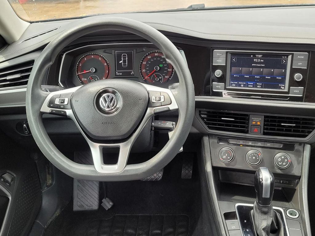 2021 Volkswagen Jetta R-Line