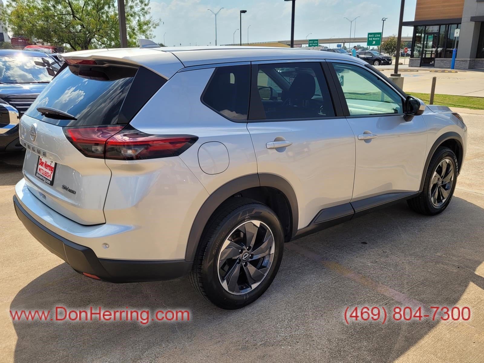 2024 Nissan Rogue SV