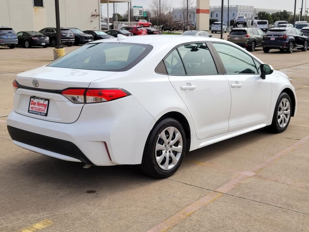 2022 Toyota Corolla LE