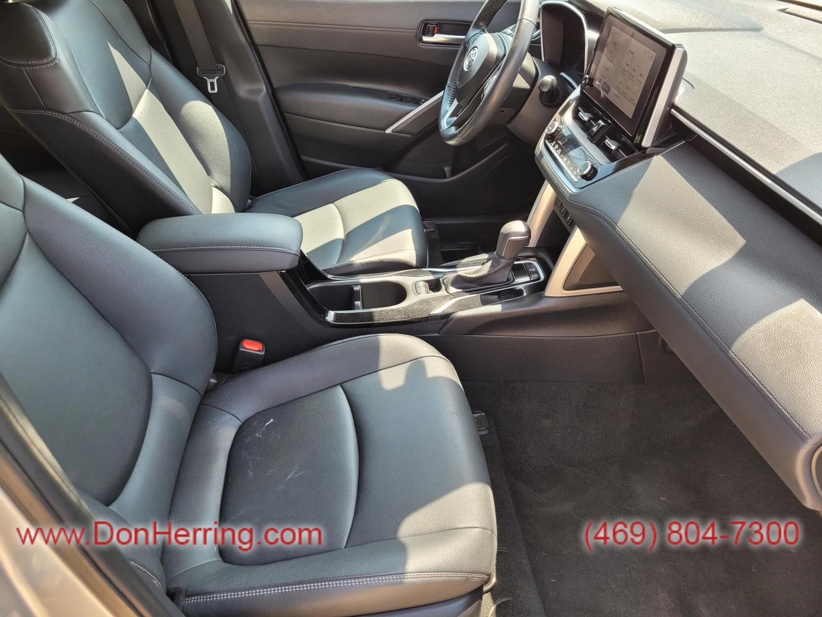 2023 Toyota Corolla Cross XLE