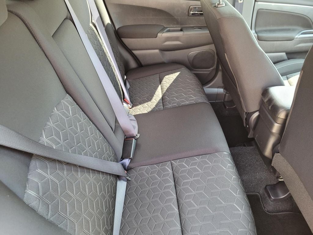 2027 Mitsubishi Outlander Sport S