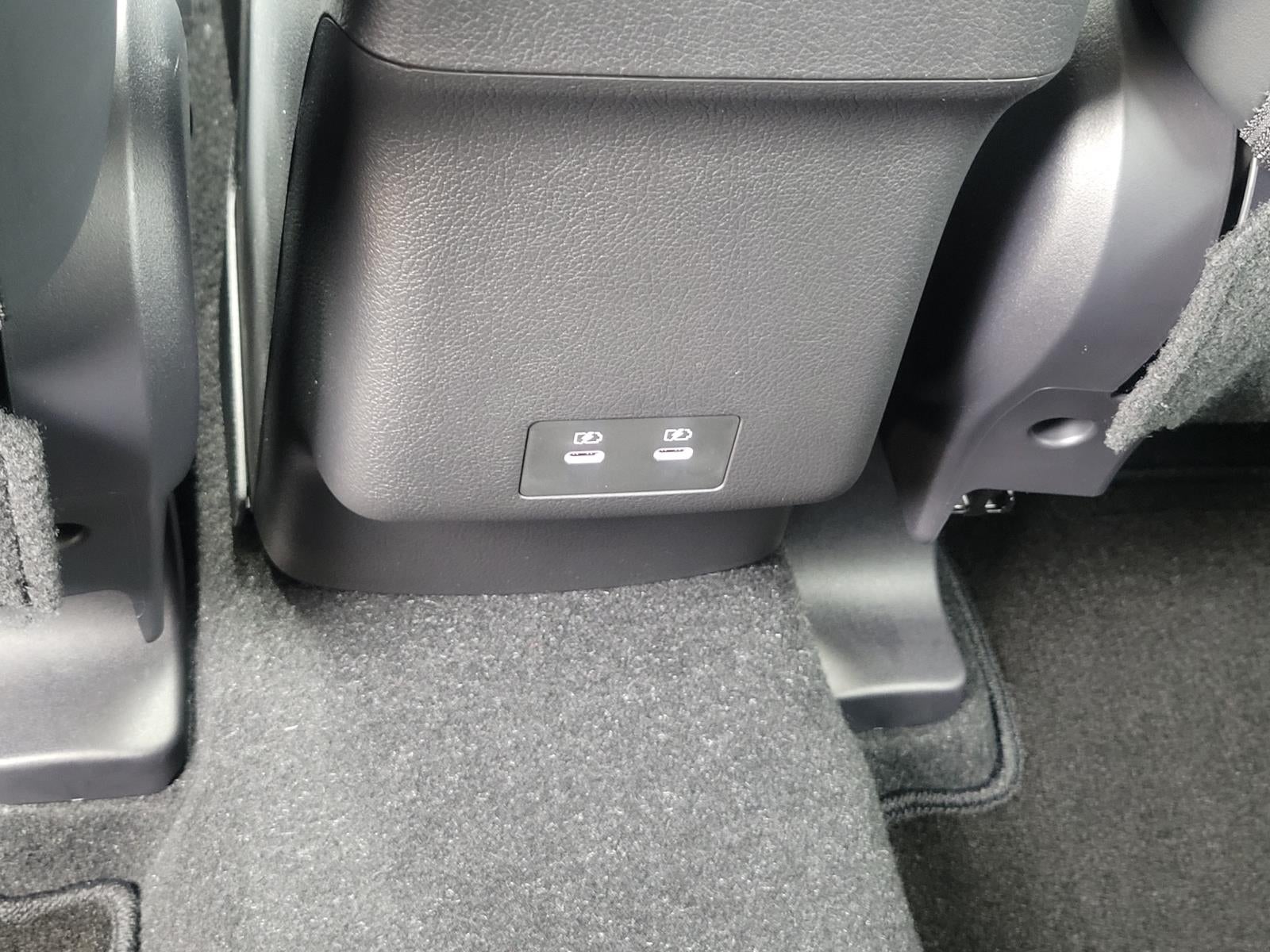2027 Mitsubishi Outlander Sport SE