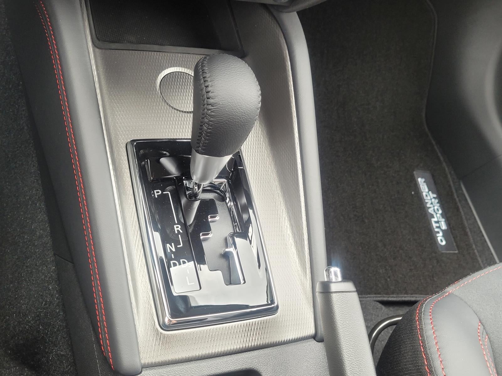 2027 Mitsubishi Outlander Sport SE