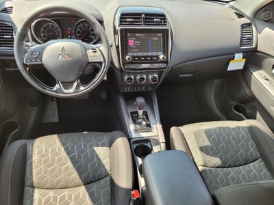 2027 Mitsubishi Outlander Sport LE