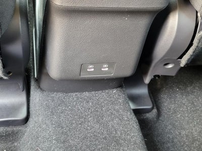 2027 Mitsubishi Outlander Sport LE