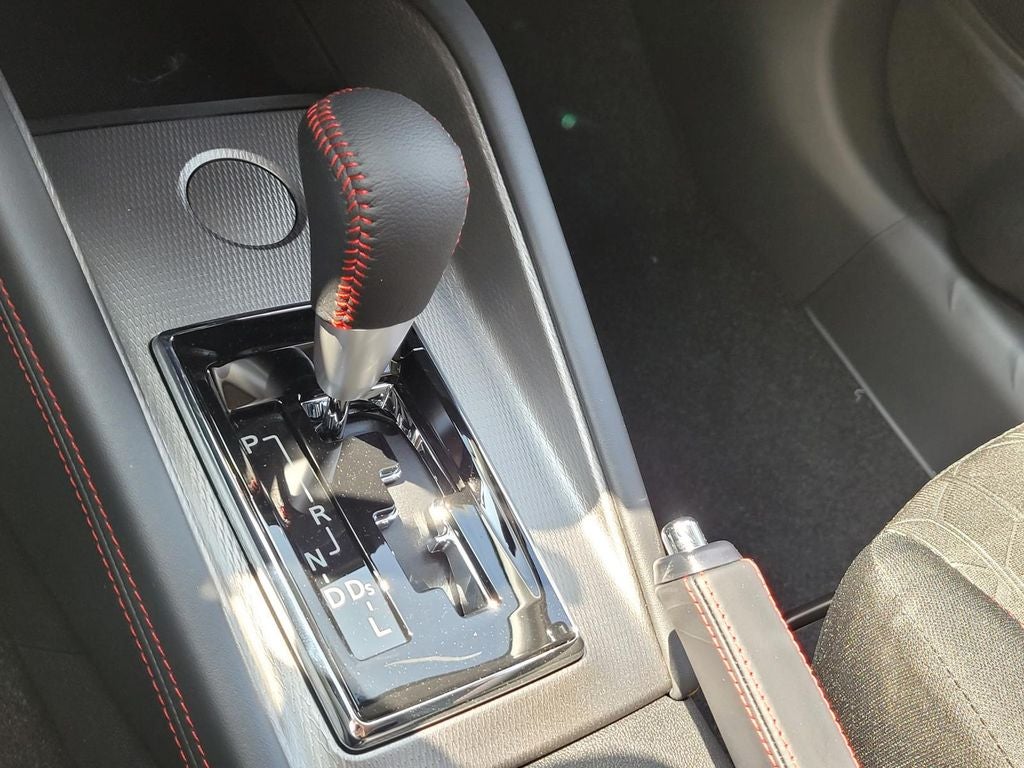 2027 Mitsubishi Outlander Sport LE