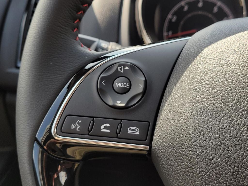 2027 Mitsubishi Outlander Sport LE