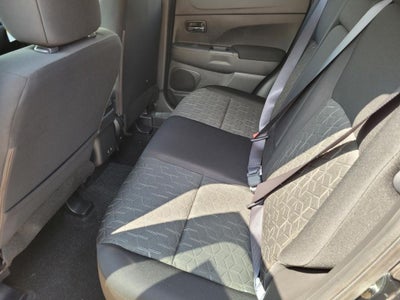 2027 Mitsubishi Outlander Sport LE