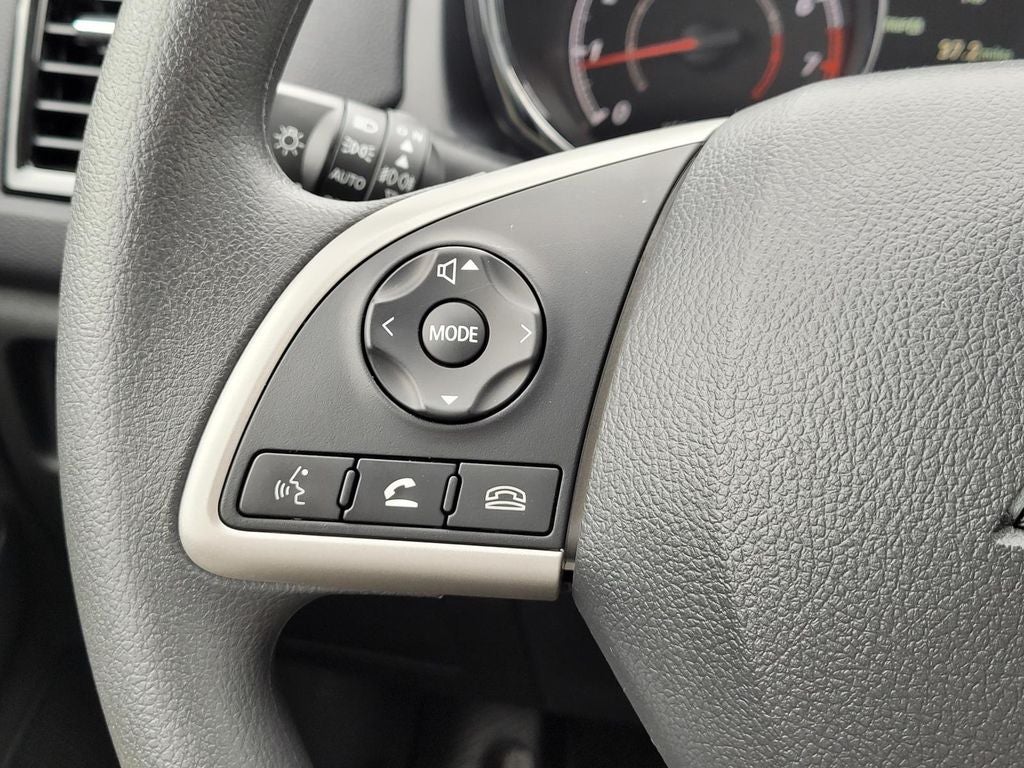 2026 Mitsubishi Outlander Sport ES