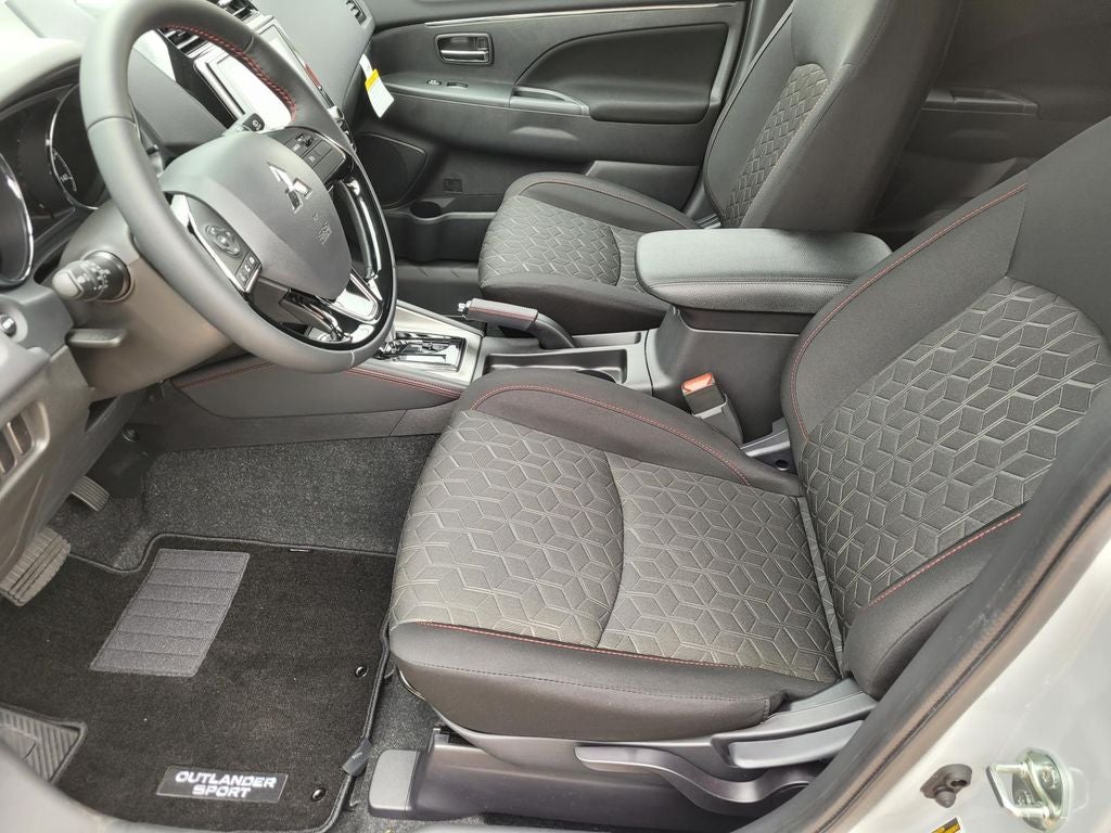 2026 Mitsubishi Outlander Sport LE
