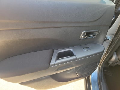 2027 Mitsubishi Outlander Sport LE