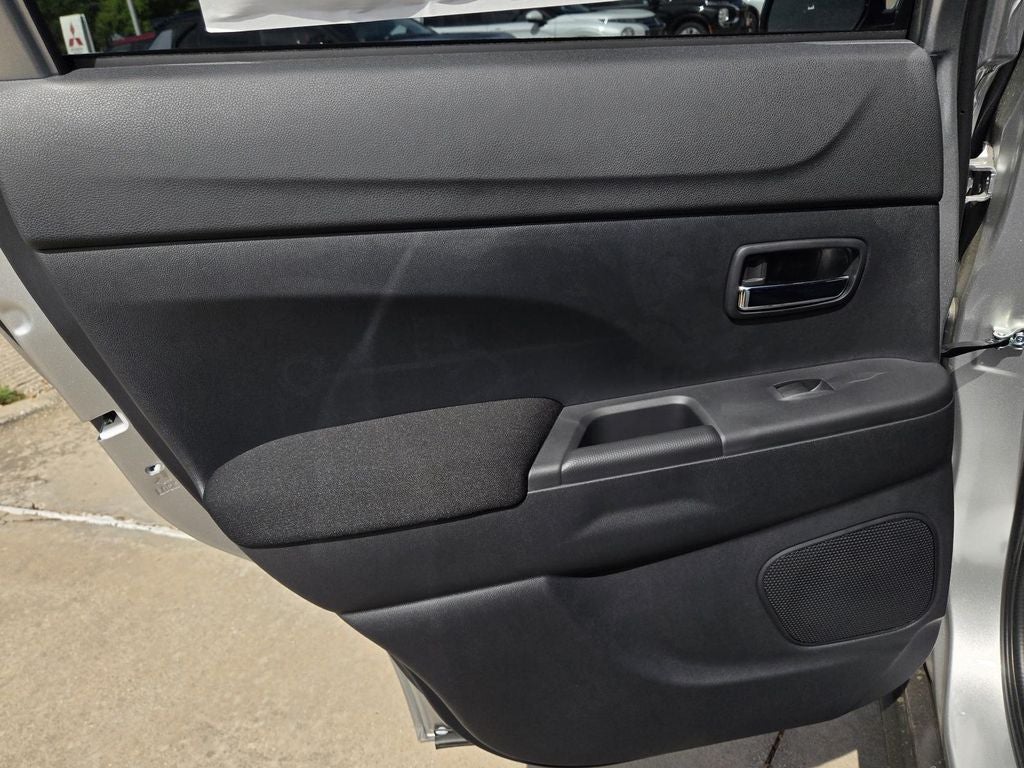 2026 Mitsubishi Outlander Sport ES