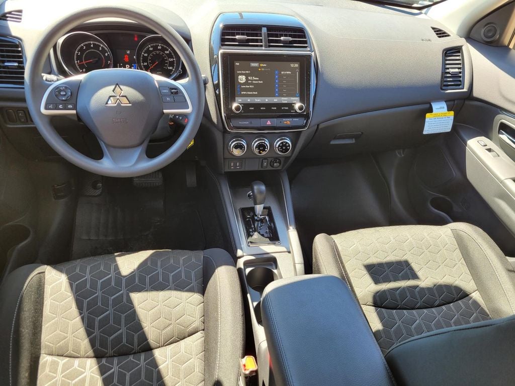 2026 Mitsubishi Outlander Sport ES