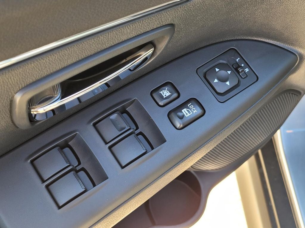 2026 Mitsubishi Outlander Sport ES