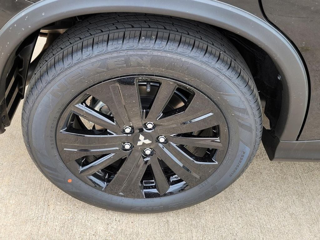 2026 Mitsubishi Outlander Sport LE