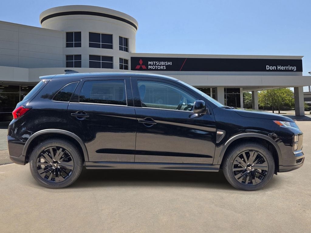 2026 Mitsubishi Outlander Sport LE