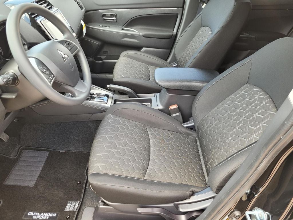 2026 Mitsubishi Outlander Sport ES