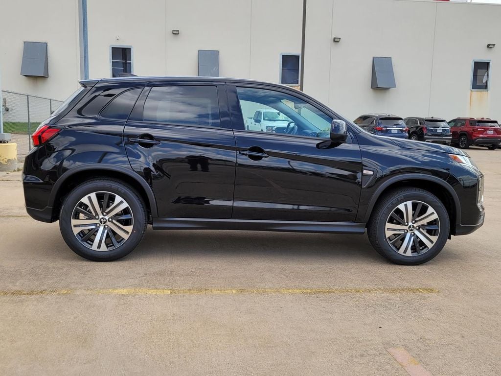 2026 Mitsubishi Outlander Sport ES