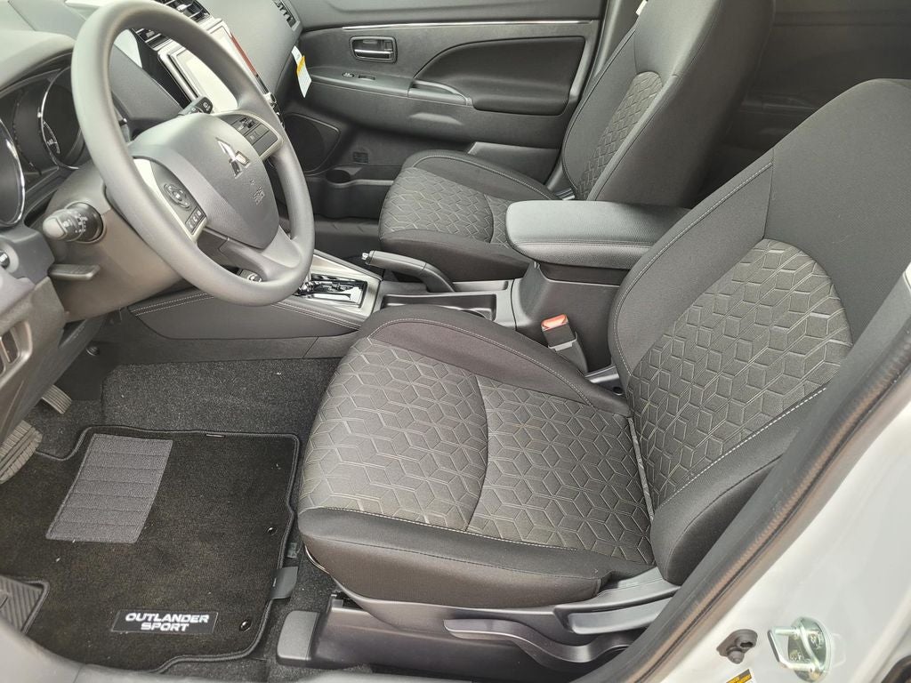 2026 Mitsubishi Outlander Sport ES