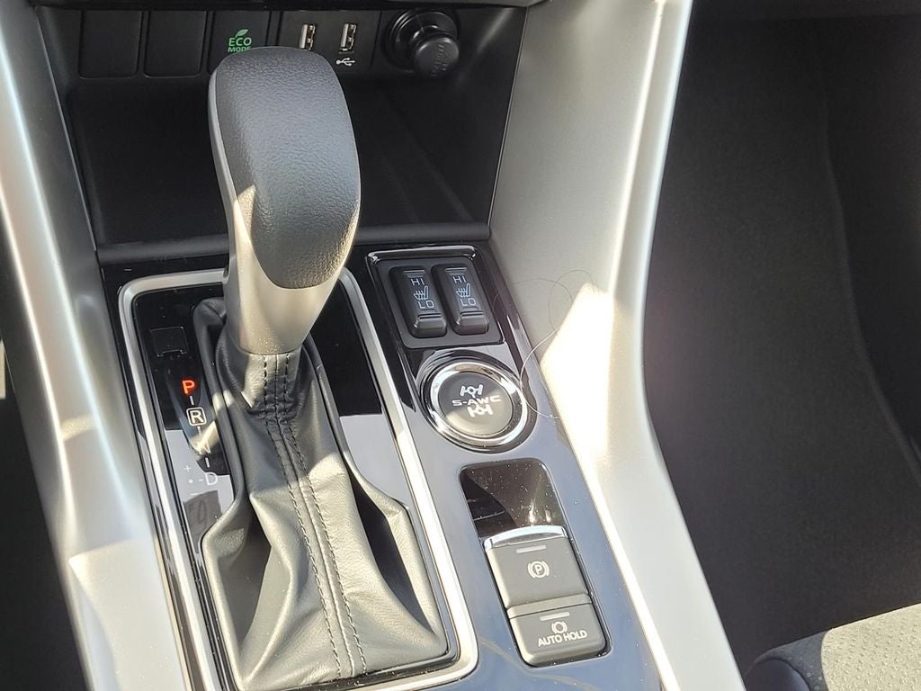 2026 Mitsubishi Eclipse Cross SE