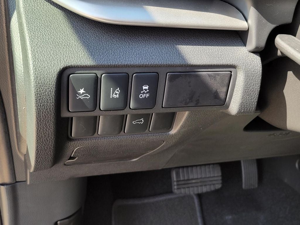 2026 Mitsubishi Eclipse Cross SE