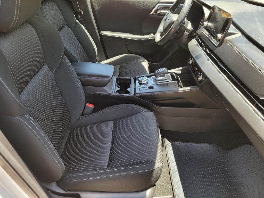 2022 Mitsubishi Outlander ES
