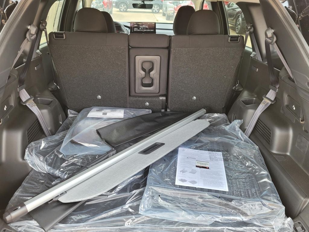 2026 Mitsubishi Outlander ES