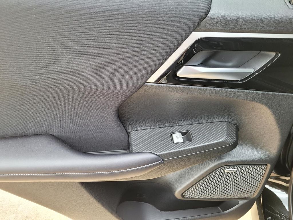 2026 Mitsubishi Outlander ES