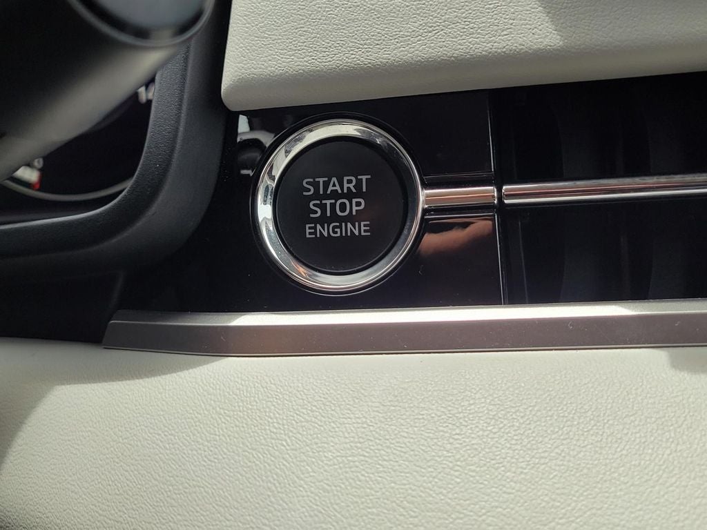 2023 Mitsubishi Outlander SEL