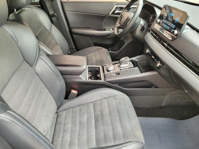2024 Mitsubishi Outlander SE Black Edition