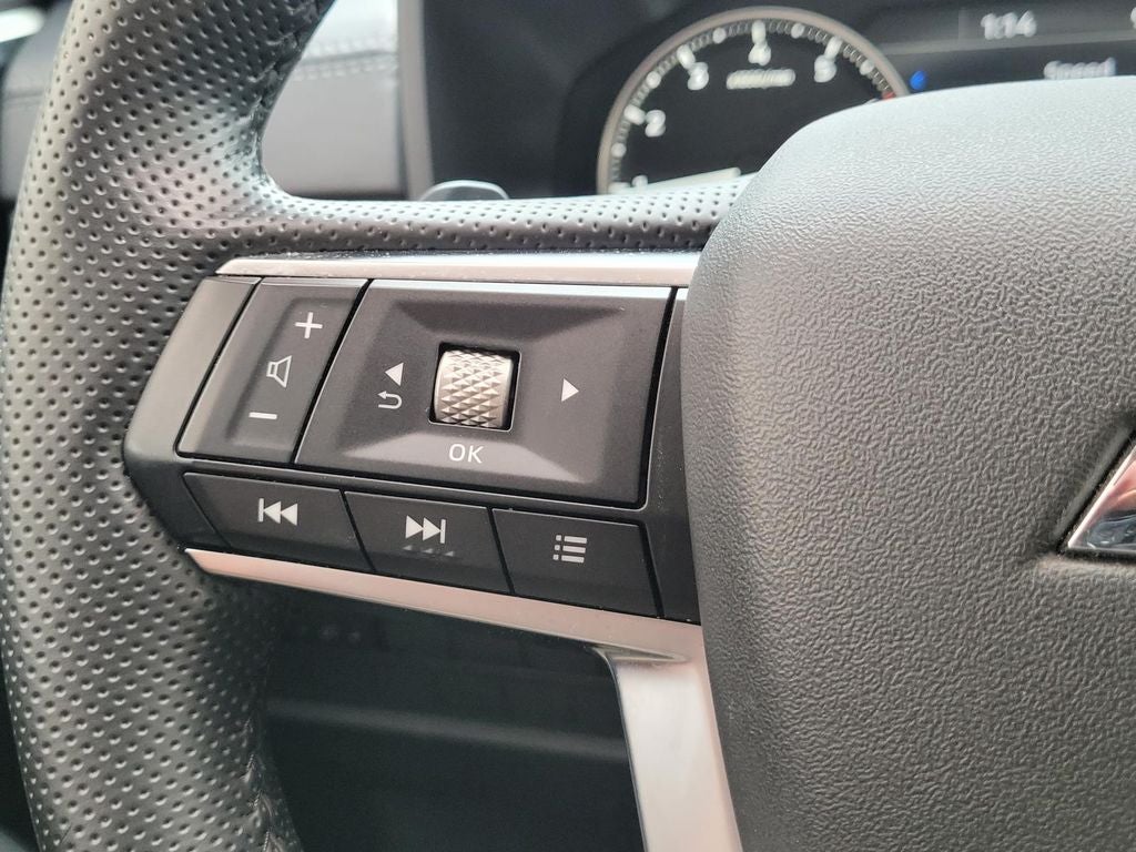 2024 Mitsubishi Outlander SE Black Edition