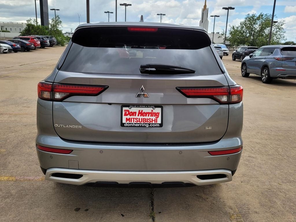2024 Mitsubishi Outlander SE Black Edition