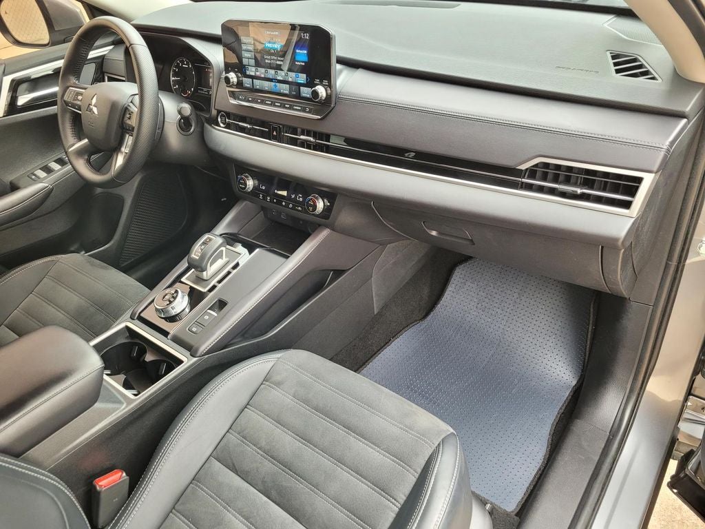 2024 Mitsubishi Outlander SE Black Edition