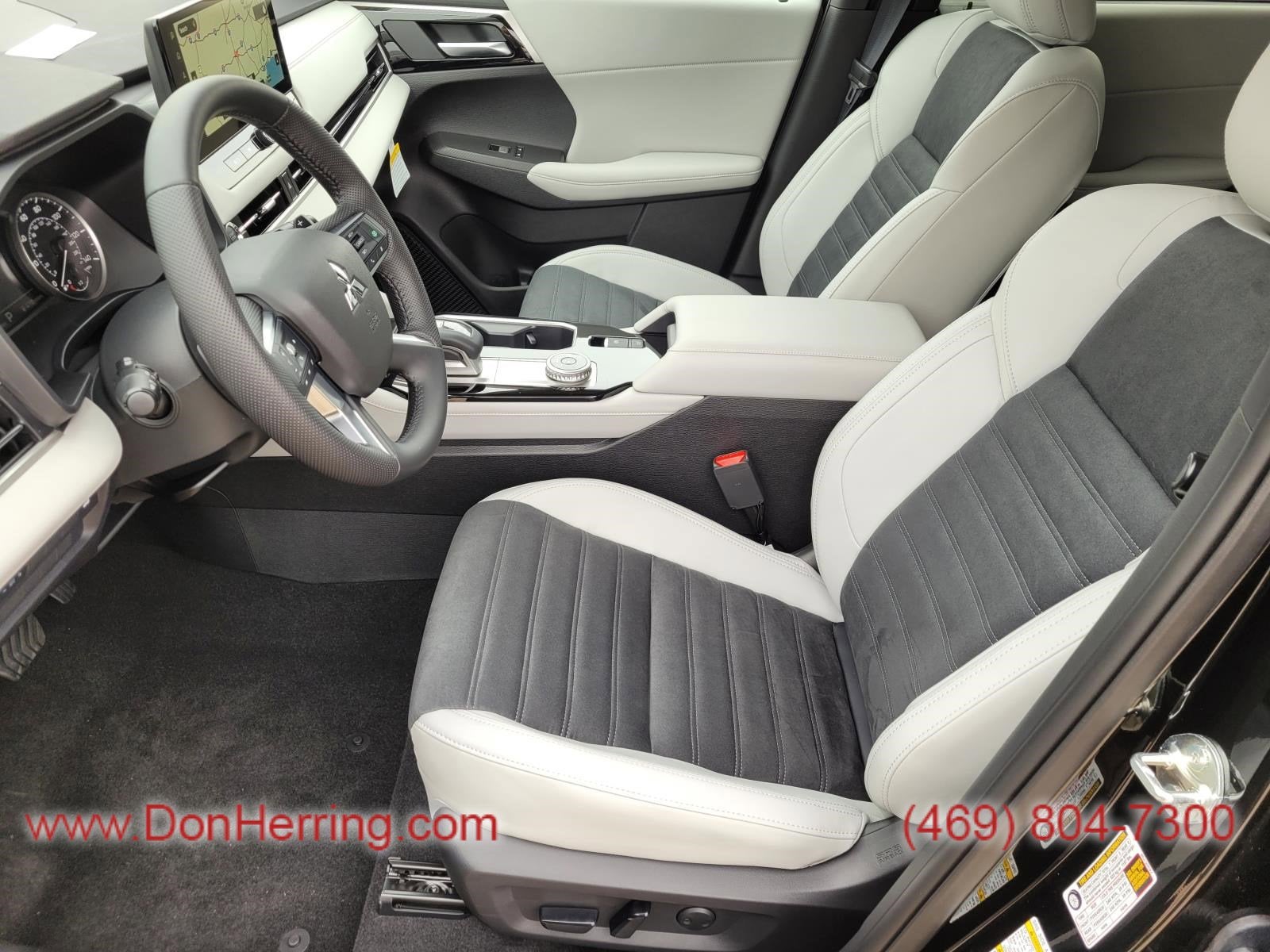 2025 Mitsubishi Outlander SE 2WD