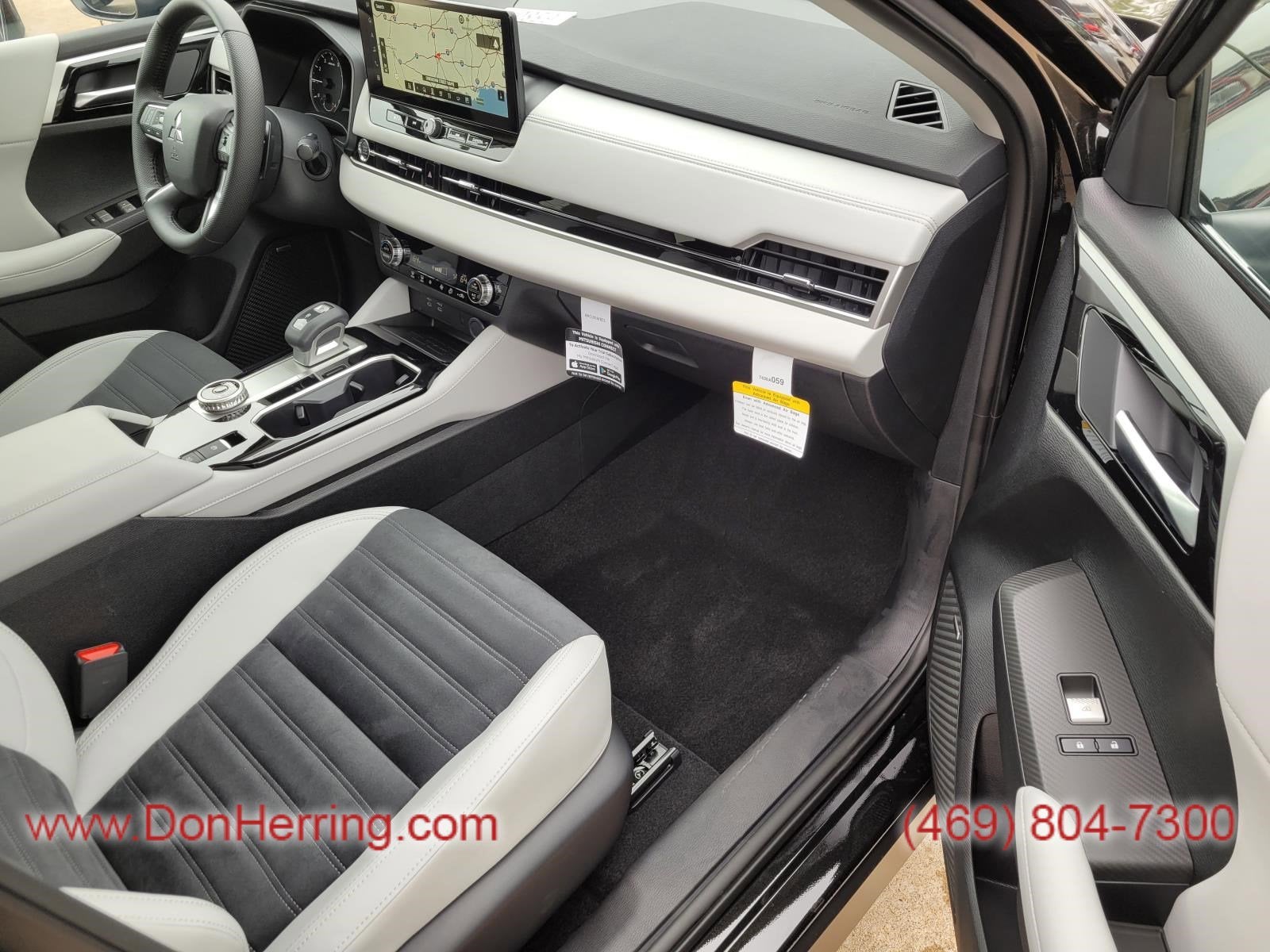 2025 Mitsubishi Outlander SE 2WD