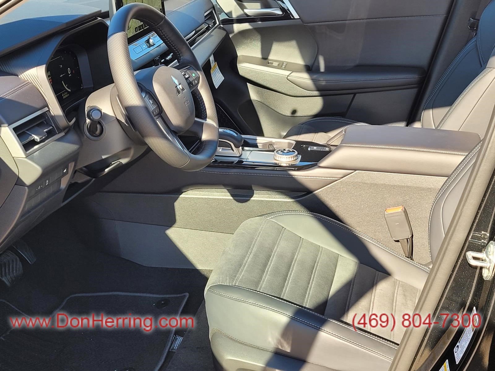 2026 Mitsubishi Outlander SE 2WD