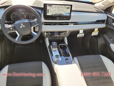 2026 Mitsubishi Outlander SE 2WD