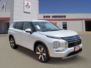2026 Mitsubishi Outlander SE